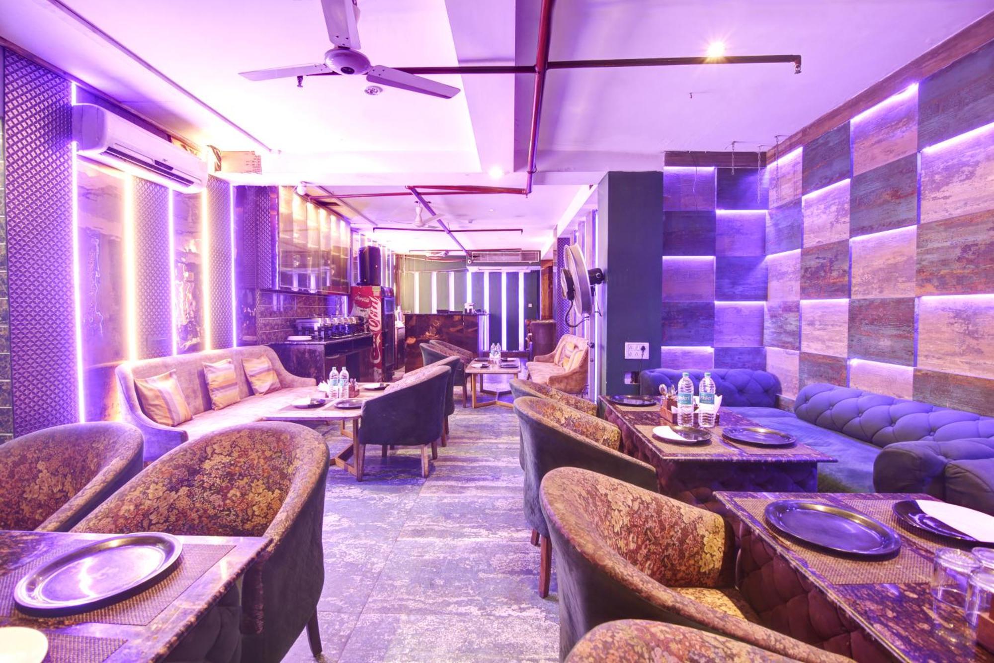 Hotel Wk Comfort - Near White Clove New Delhi Bagian luar foto