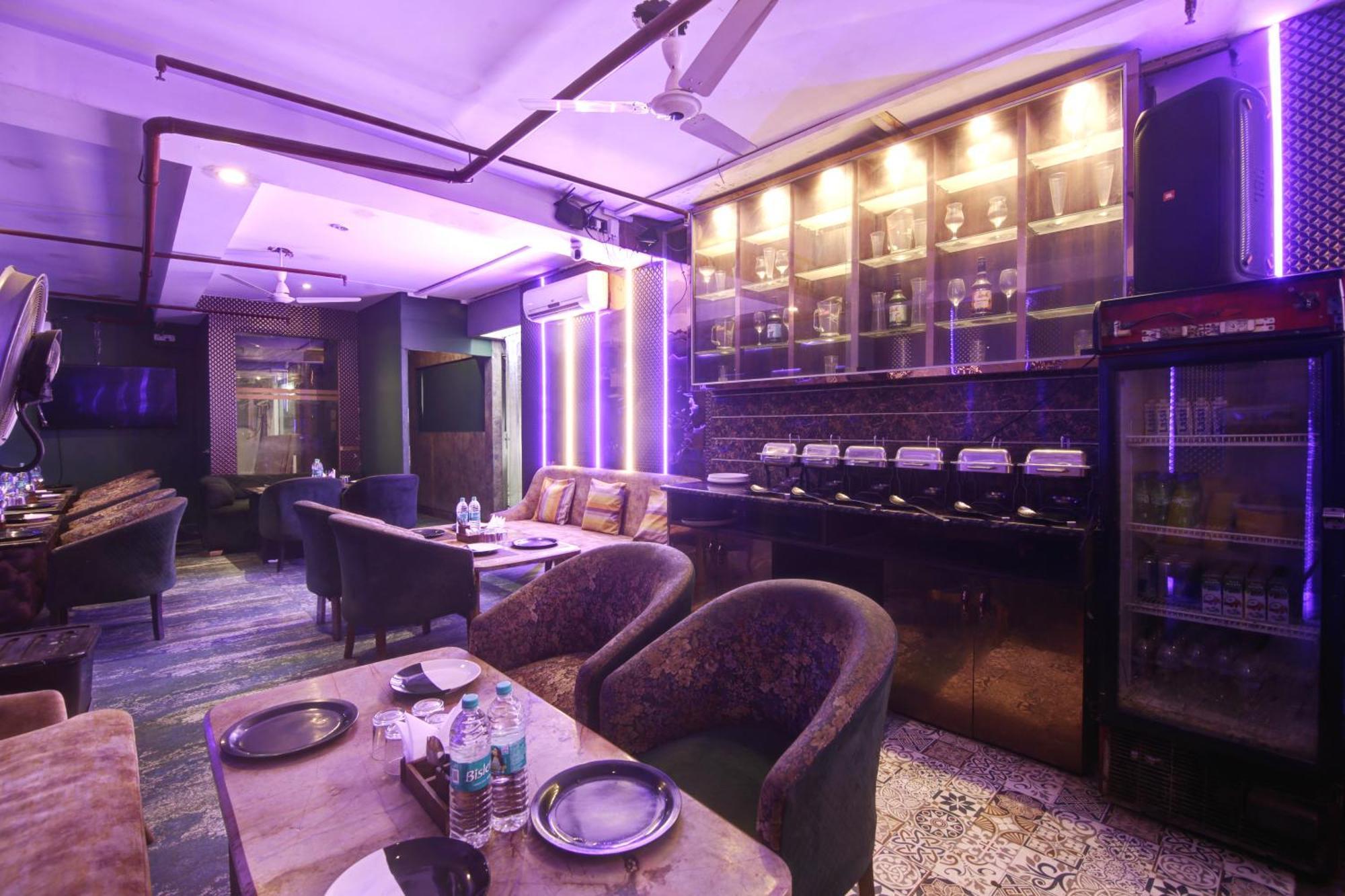 Hotel Wk Comfort - Near White Clove New Delhi Bagian luar foto