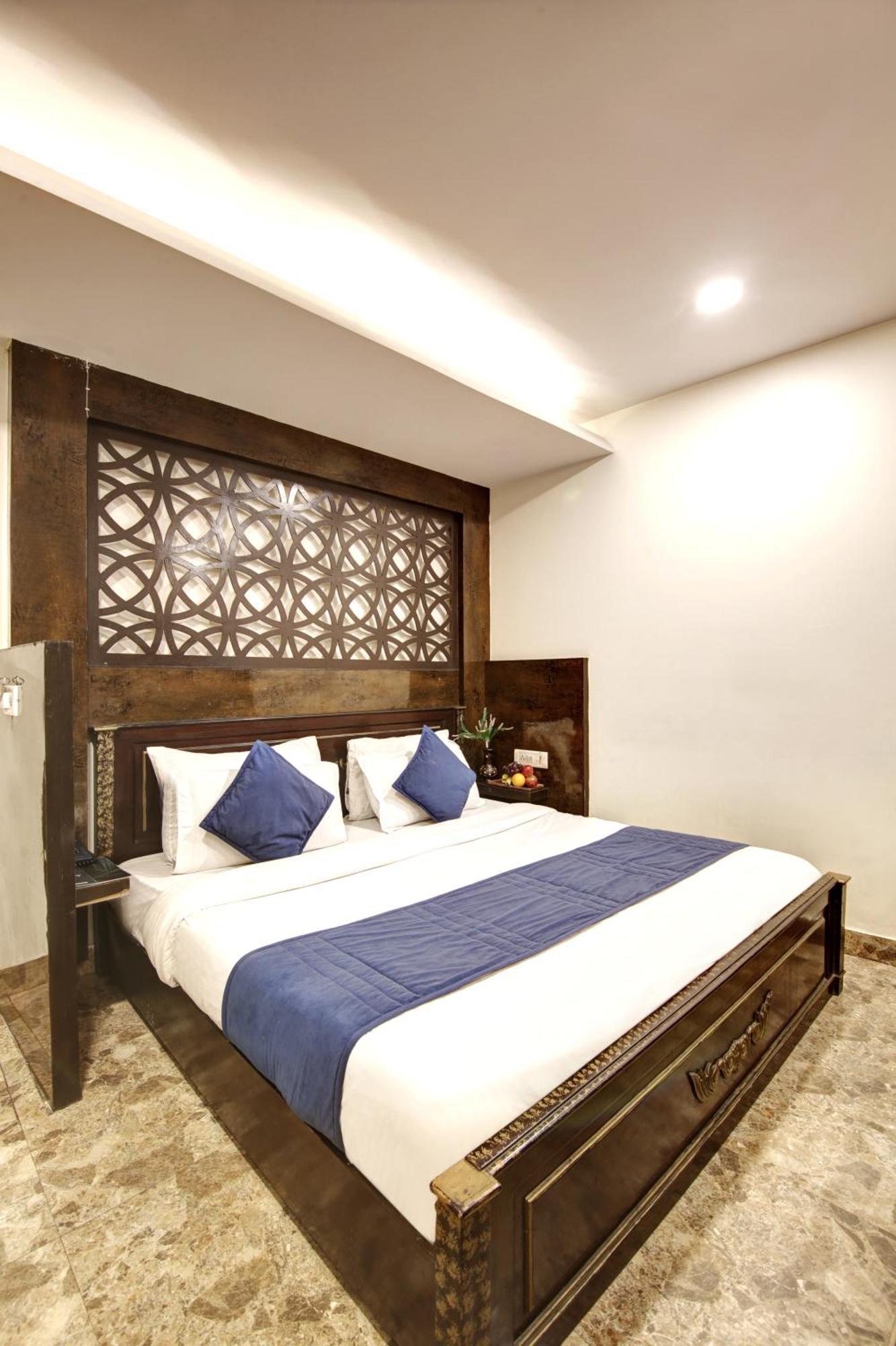 Hotel Wk Comfort - Near White Clove New Delhi Bagian luar foto