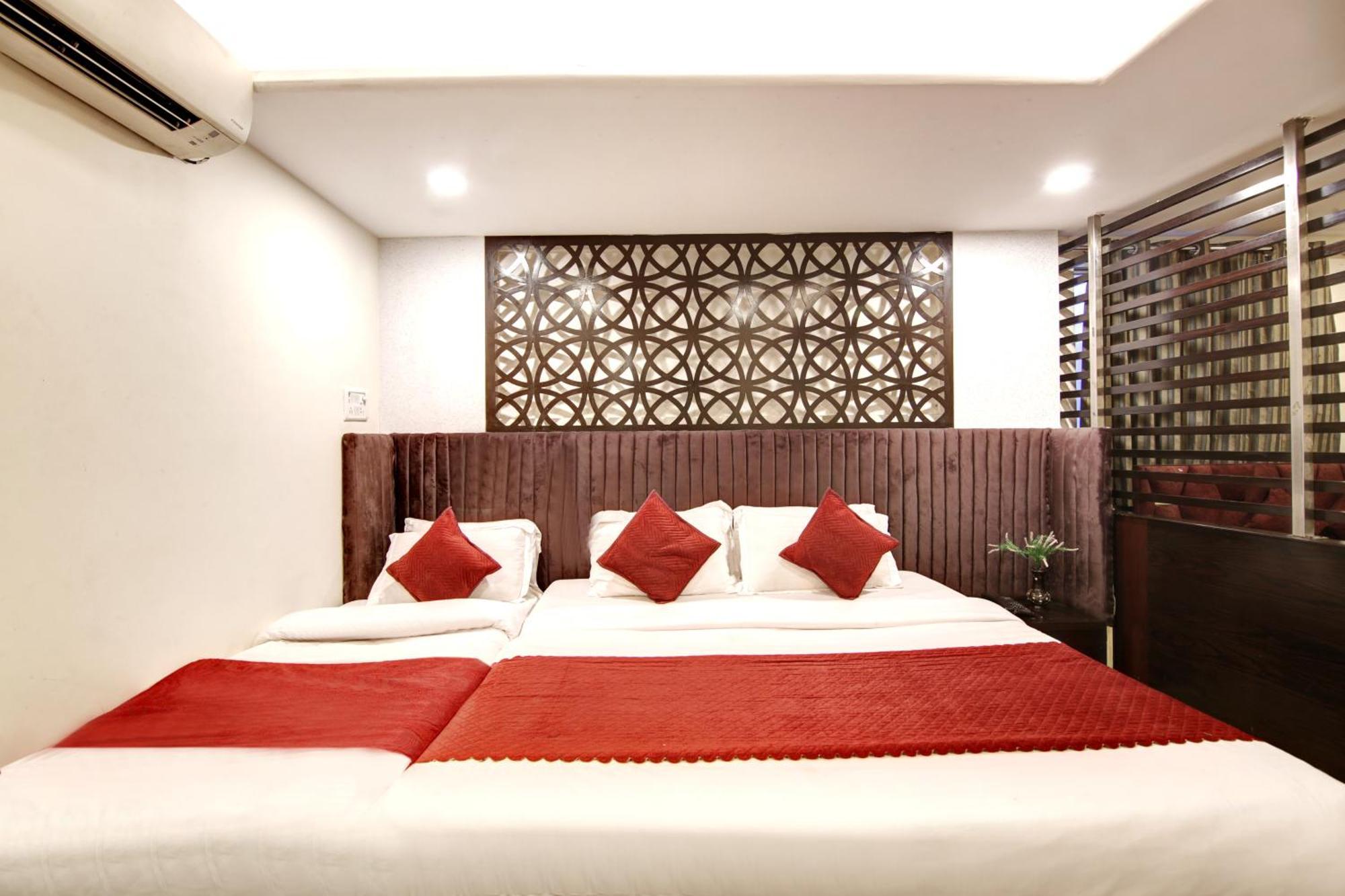 Hotel Wk Comfort - Near White Clove New Delhi Bagian luar foto