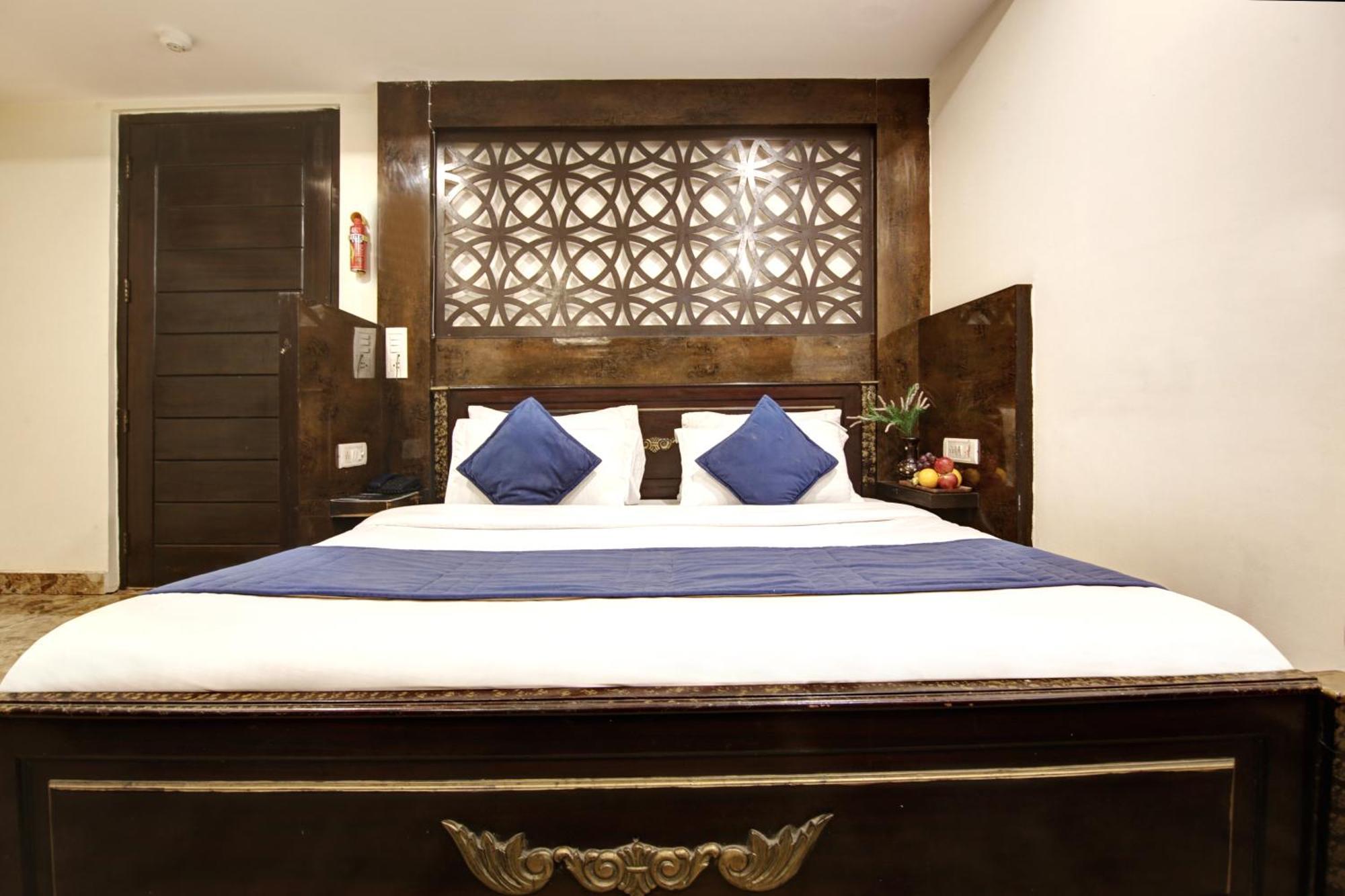 Hotel Wk Comfort - Near White Clove New Delhi Bagian luar foto